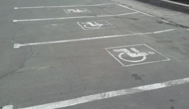 парковочные места для инвалидов